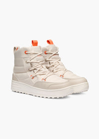 Snow Runner - background::white,variant::Sand