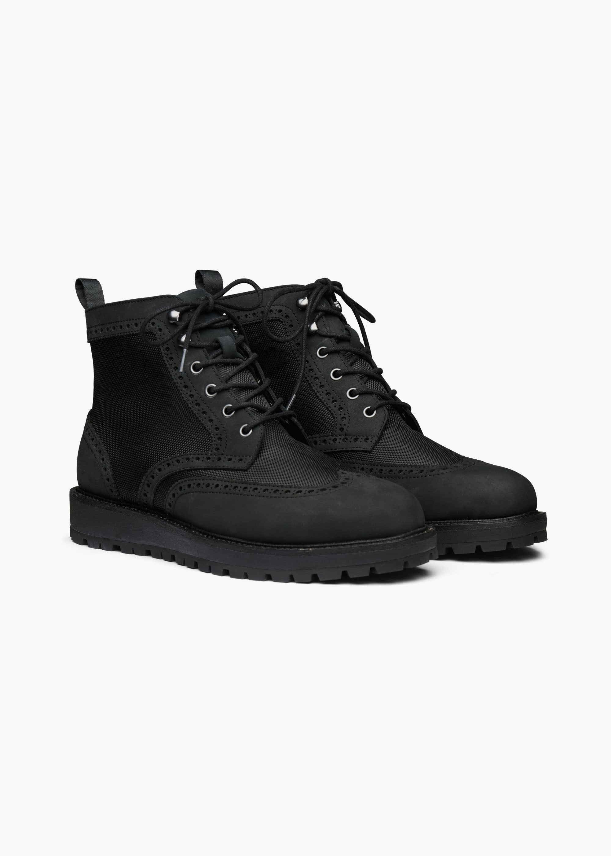 Vigo Boot - background::white,variant::Black