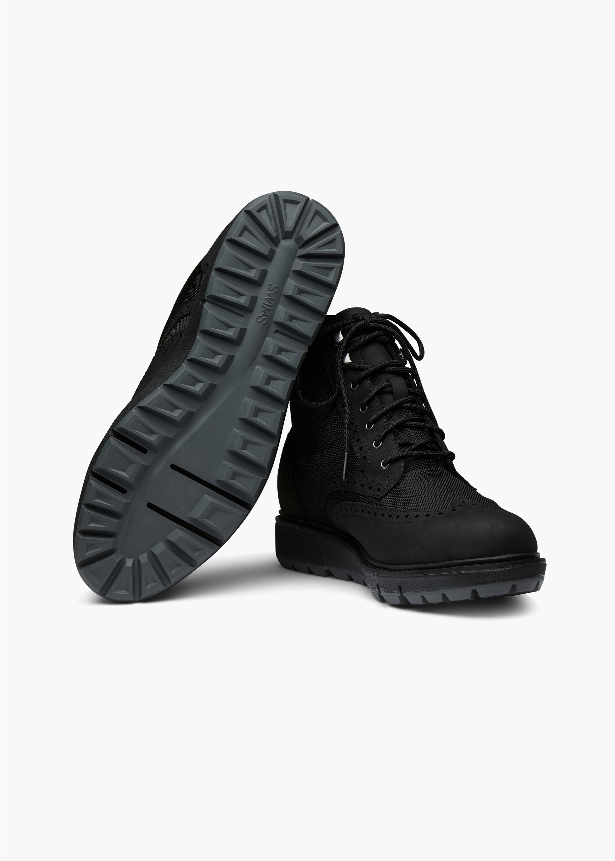Vigo Boot - background::white,variant::Black