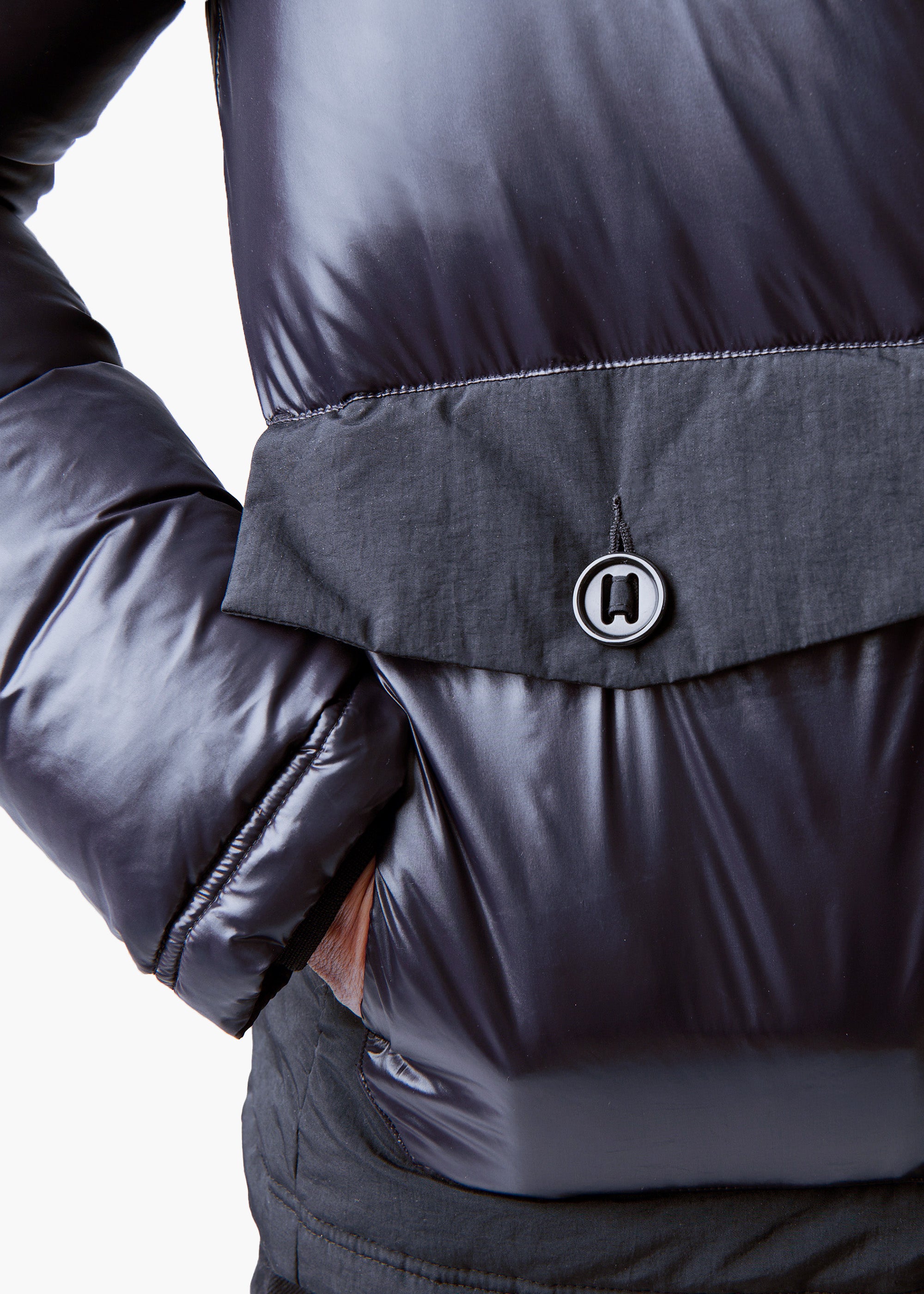 Lykke Hoodie Down Jacket - background::white,variant::Black